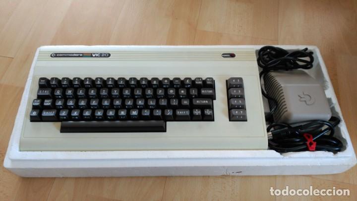 Videojuegos y consolas: TECLADO COMMODORE VIC-20 EN CAJA MUY BUEN ESTADO FUNCIONANDO CON EXTRAS - Foto 3