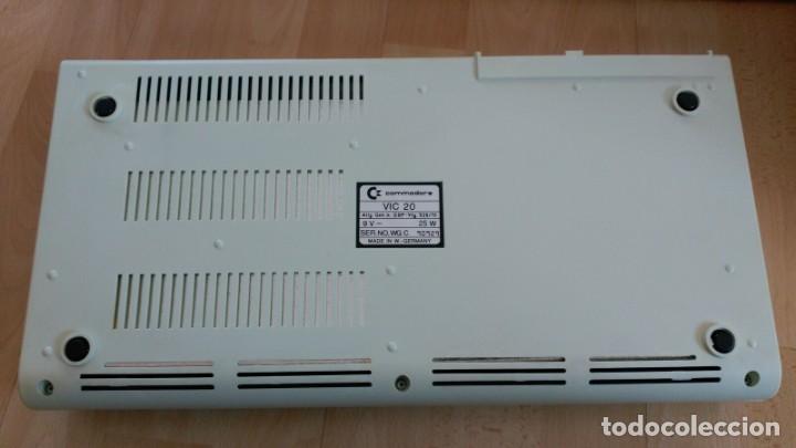 Videojuegos y consolas: TECLADO COMMODORE VIC-20 EN CAJA MUY BUEN ESTADO FUNCIONANDO CON EXTRAS - Foto 4