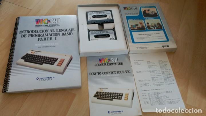 Videojuegos y consolas: TECLADO COMMODORE VIC-20 EN CAJA MUY BUEN ESTADO FUNCIONANDO CON EXTRAS - Foto 9