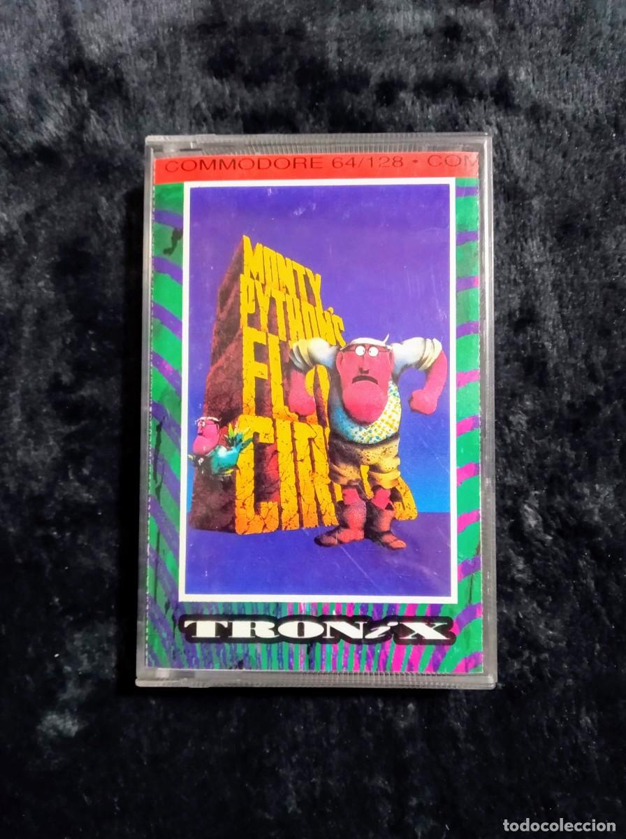 Videojuegos y consolas: MONTY PYTHONS FLYING CIRCUS. VIRGIN GAMES. COMMODORE 64 C64. - Foto 1