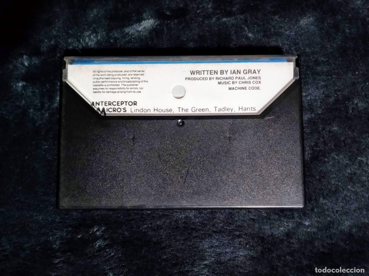 Videojuegos y consolas: GET OFF MY GARDEN! INTERCEPTOR SOFTWARE. COMMODORE 64 C64. - Foto 2