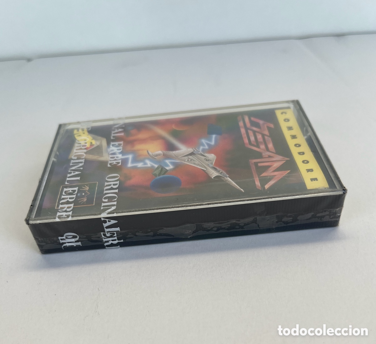 Videojuegos y consolas: Duo Retro Espacial Commodore - Foto 4
