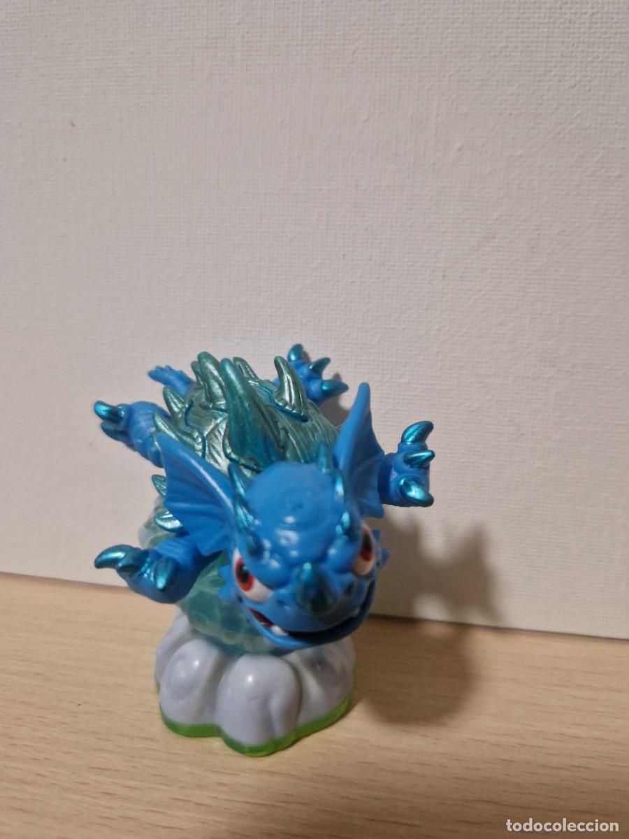Videojuegos y consolas: Figura Skylanders: Light Core Warnado - Foto 1