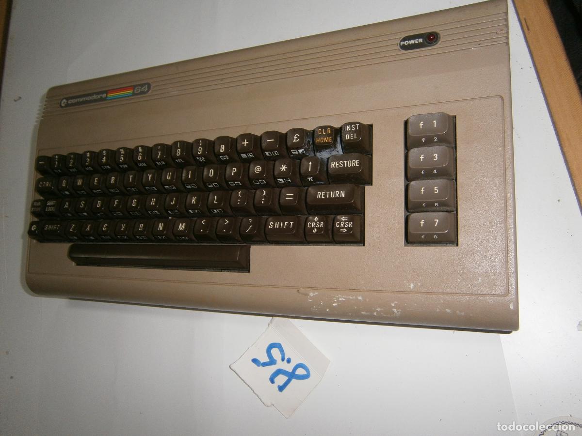 Videojuegos y consolas: ANTIGUA CONSOLA COMMODORE C 64 MADE IN USA - Foto 1