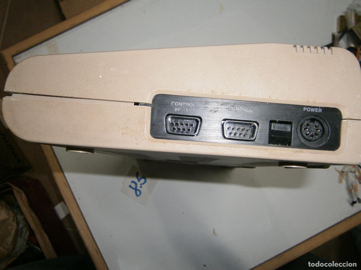Videojuegos y consolas: ANTIGUA CONSOLA COMMODORE C 64 MADE IN USA - Foto 5