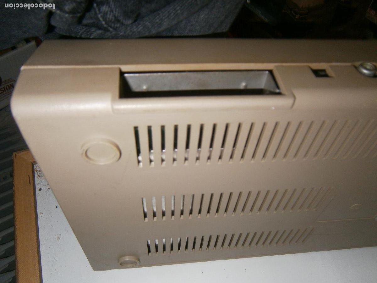 Videojuegos y consolas: ANTIGUA CONSOLA COMMODORE C 64 MADE IN USA - Foto 7