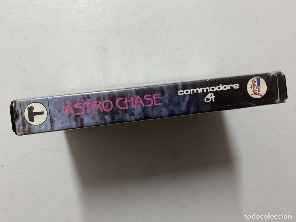 Videojuegos y consolas: ASTRO CHASE - VIDEOJUEGO COMMODORE 64 - C-64 - Foto 3