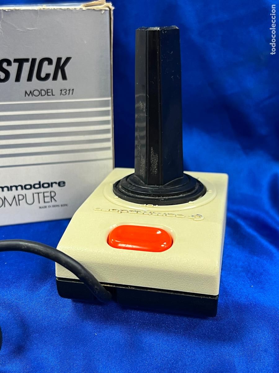 Videojuegos y consolas: Joystick Commodore C-1311 con caja original - Foto 6