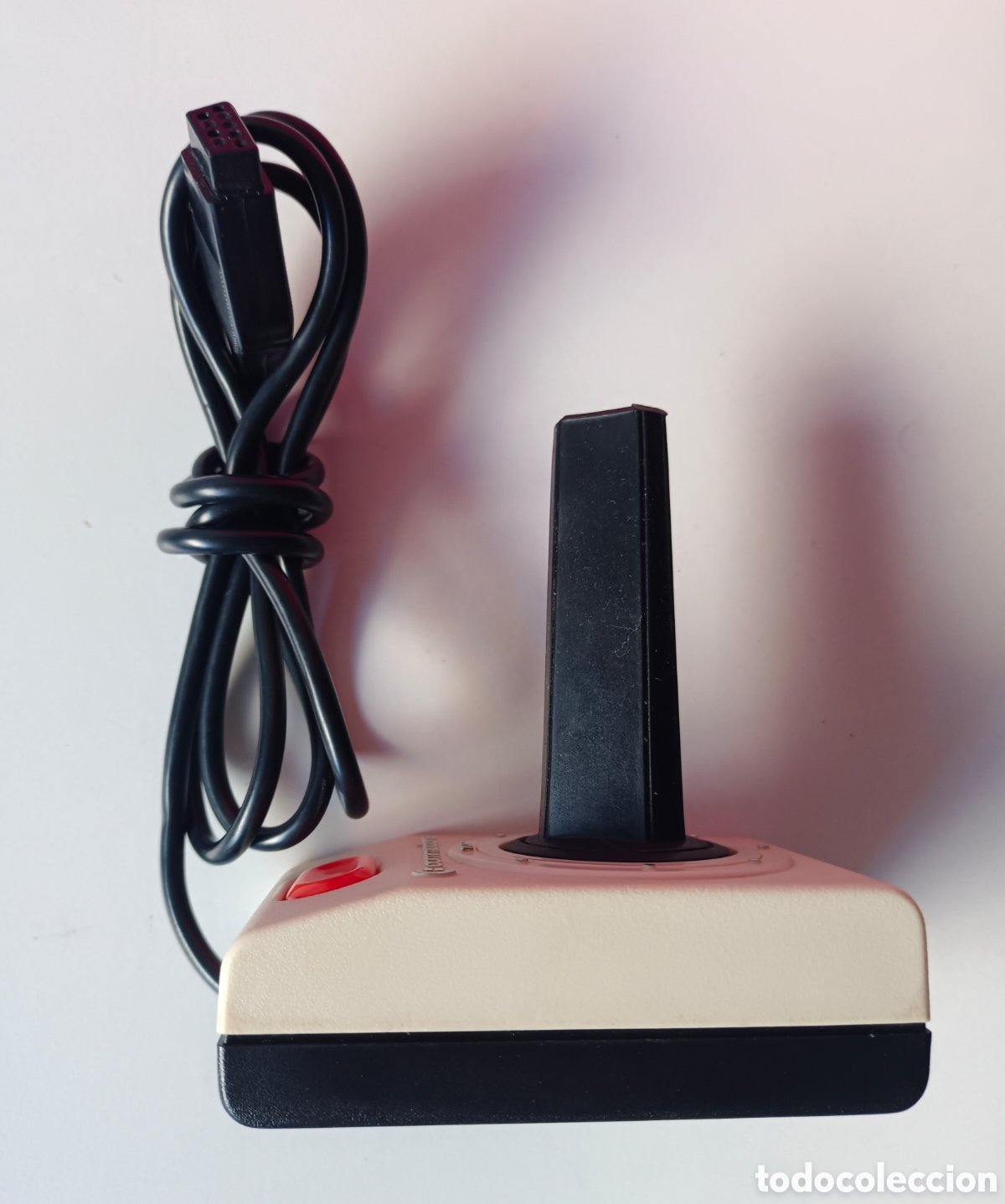 Videojuegos y consolas: Joystick , mando commodore 1311 como nuevo , funcionando - Foto 2