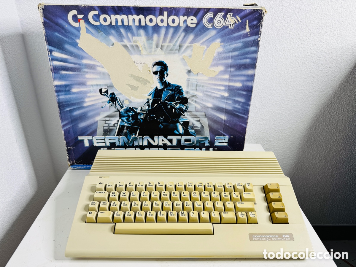 Videojuegos y consolas: Computadora Commodore 64 (C64C) en caja (edici&oacute;n Terminator 2) Sin Probar - Foto 2