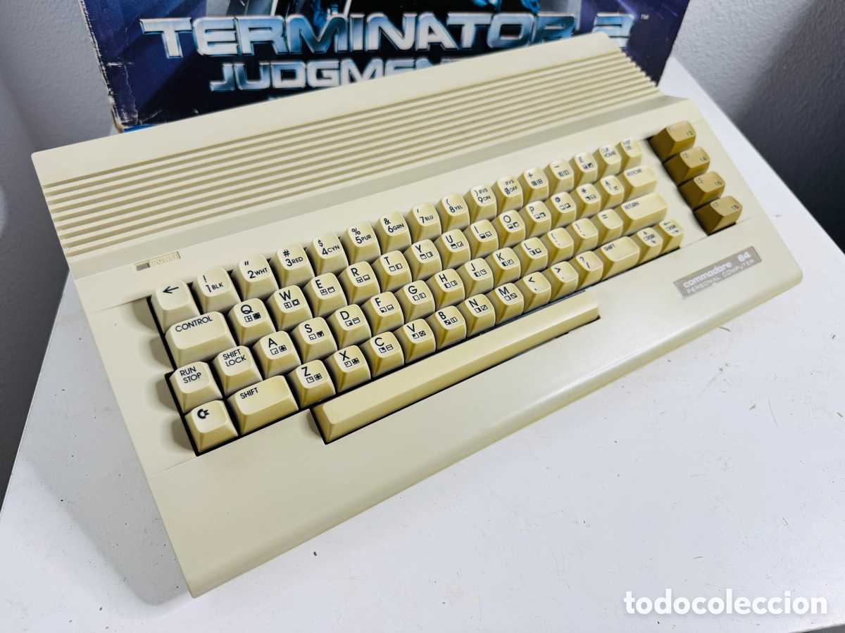Videojuegos y consolas: Computadora Commodore 64 (C64C) en caja (edici&oacute;n Terminator 2) Sin Probar - Foto 11