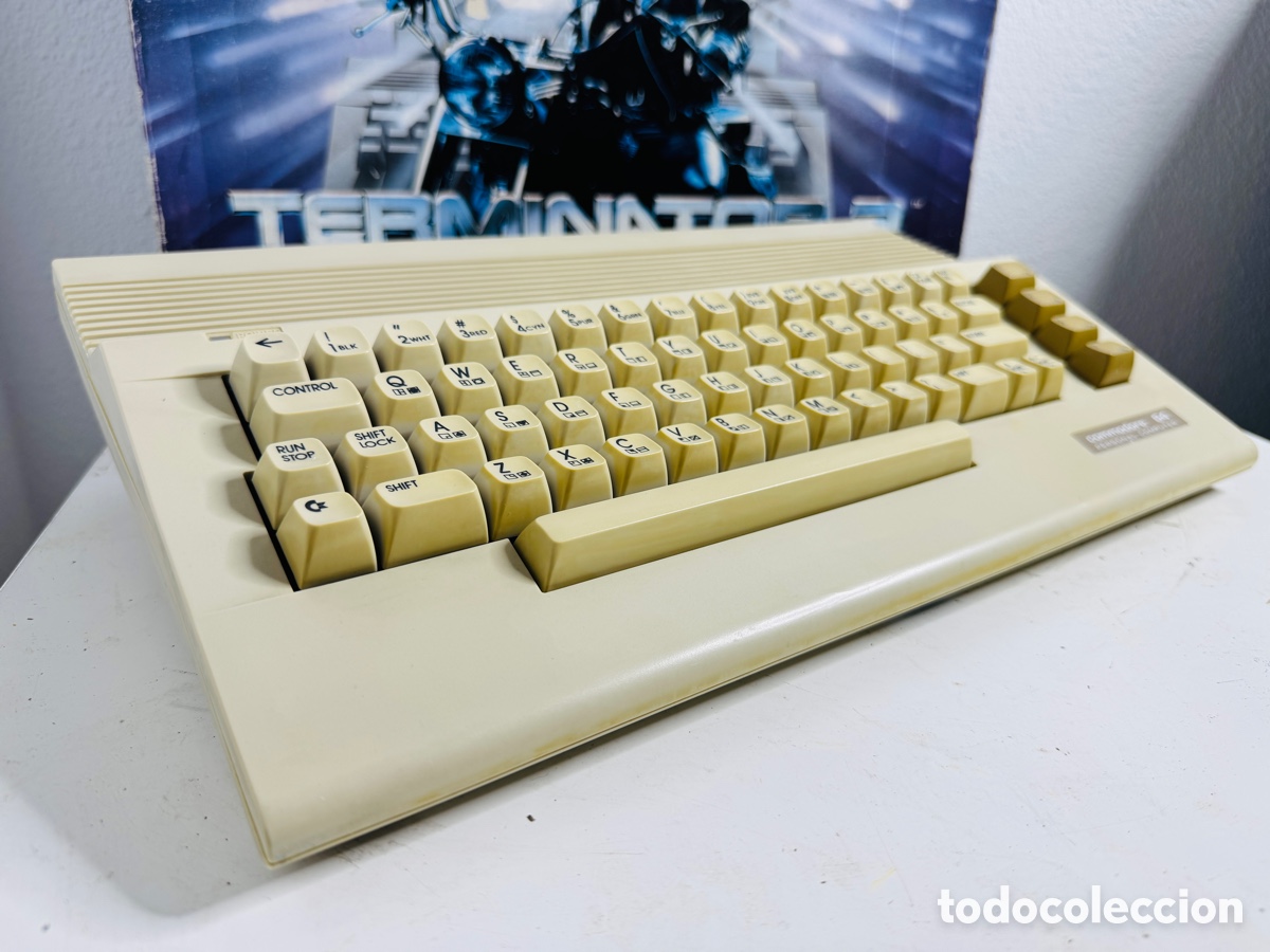 Videojuegos y consolas: Computadora Commodore 64 (C64C) en caja (edici&oacute;n Terminator 2) Sin Probar - Foto 12