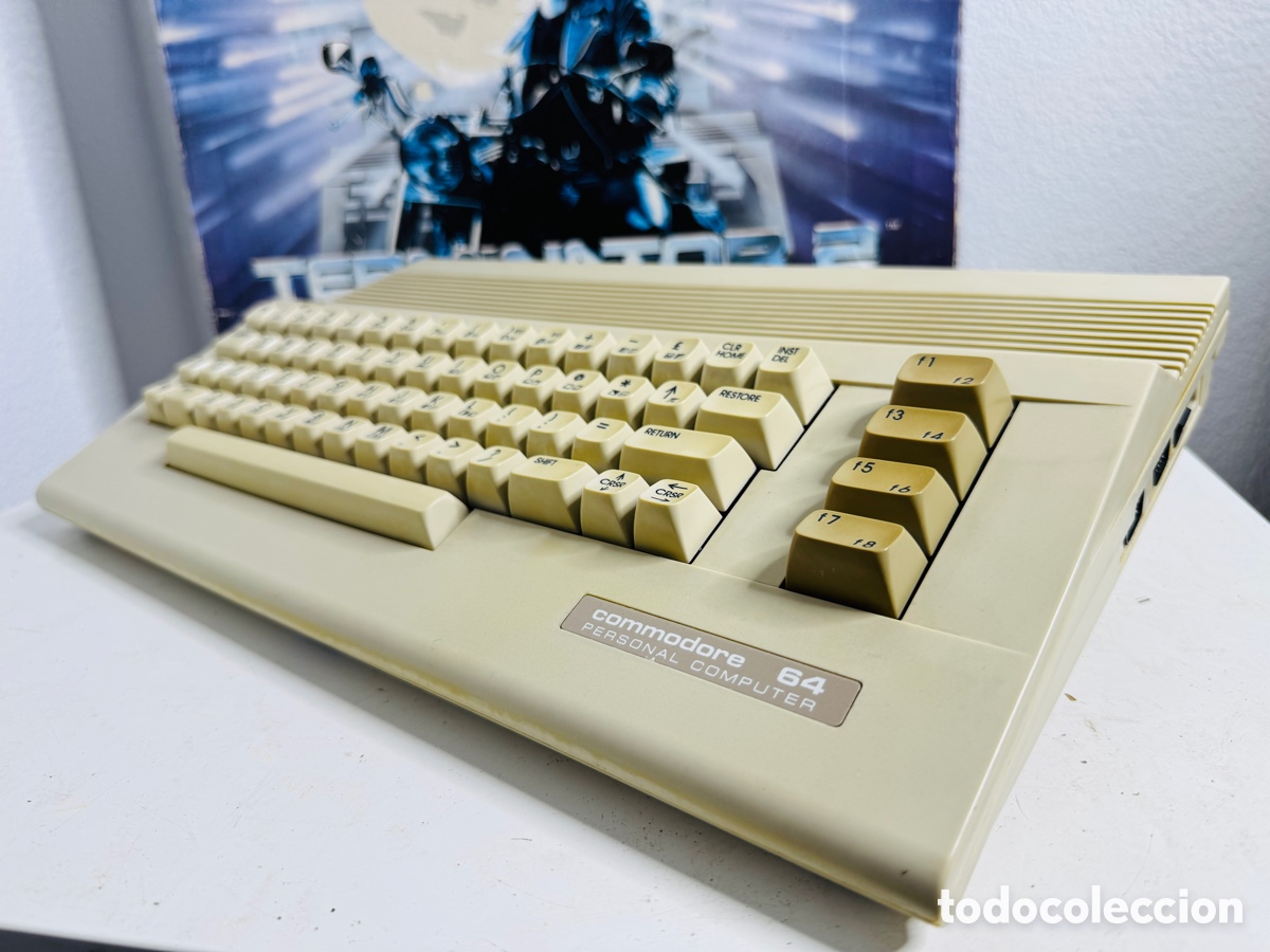 Videojuegos y consolas: Computadora Commodore 64 (C64C) en caja (edici&oacute;n Terminator 2) Sin Probar - Foto 14