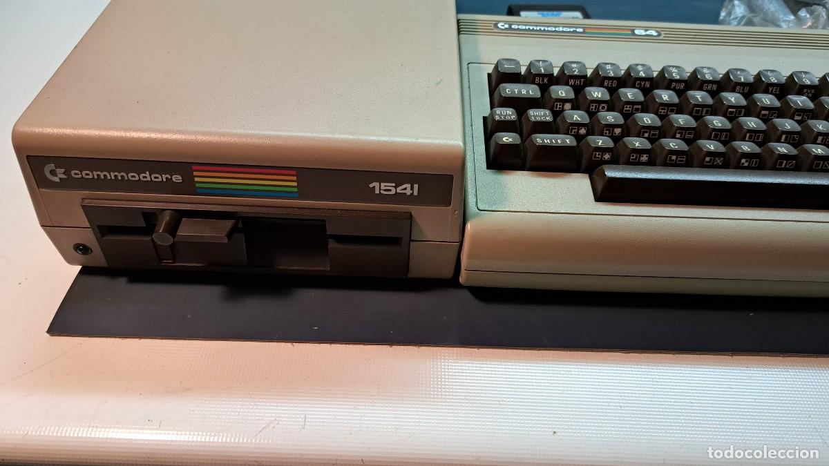 Videojuegos y consolas: COMMODRE 64 + DISQUETERA 1541 + DATASETTE + SIMONS BASIC + JUEGOS &ndash; LOTE INFORM&Aacute;TICA RETRO VINTAGE - Foto 2