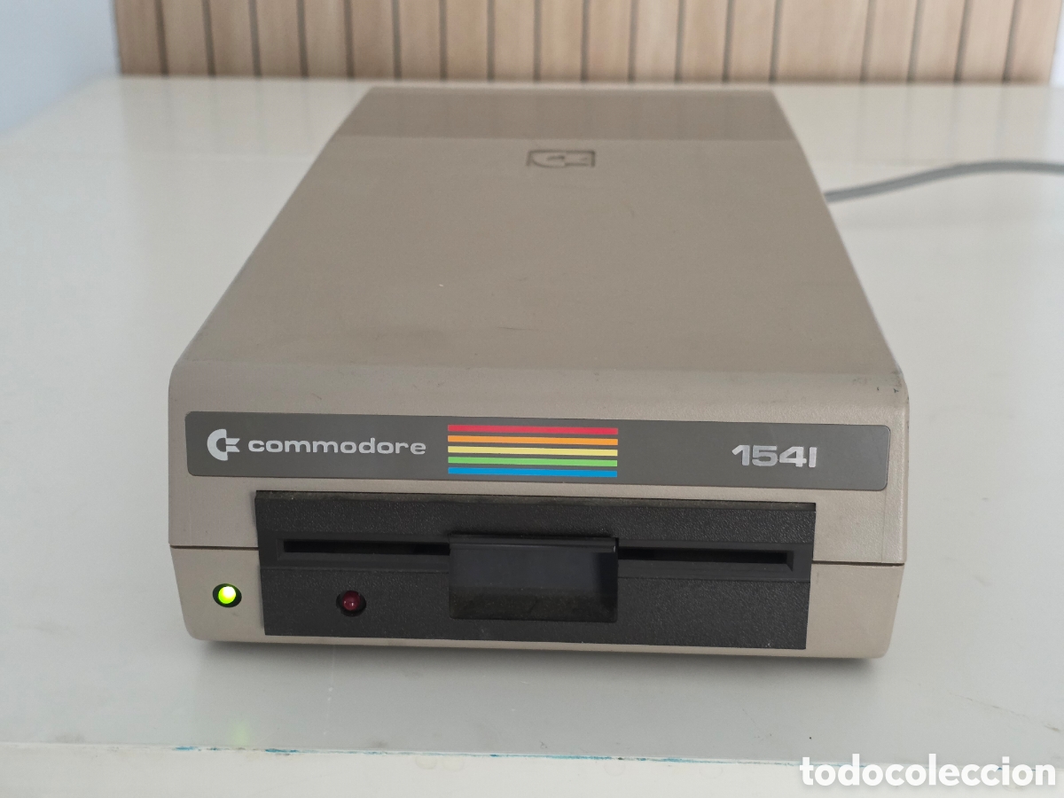 Videojuegos y consolas: Commodore 1541 disquetera original C64 vintage