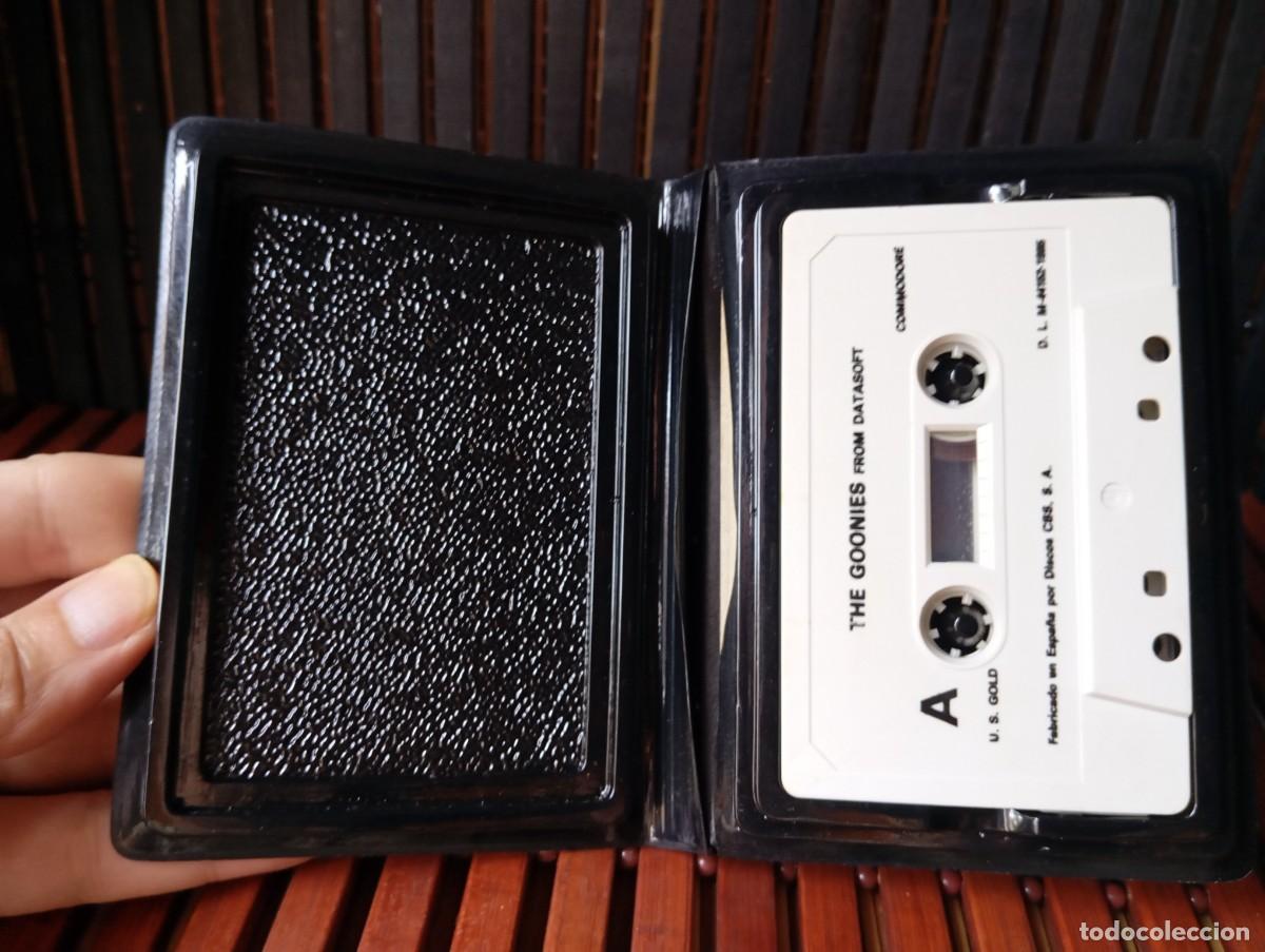 Videojuegos y consolas: The Goonies Commodore C64 Cassette Datasoft 1985 Vintage - Foto 11