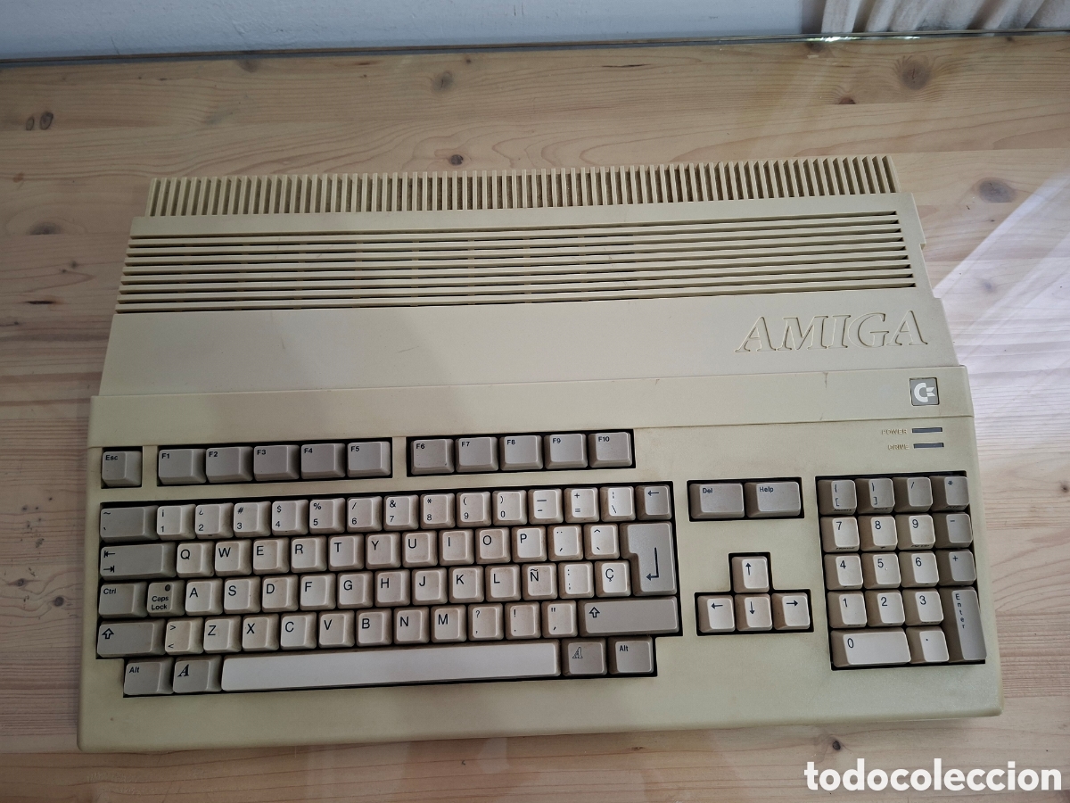 Videojuegos y consolas: COMMODORE Amiga 500 y HD8+ - Foto 4