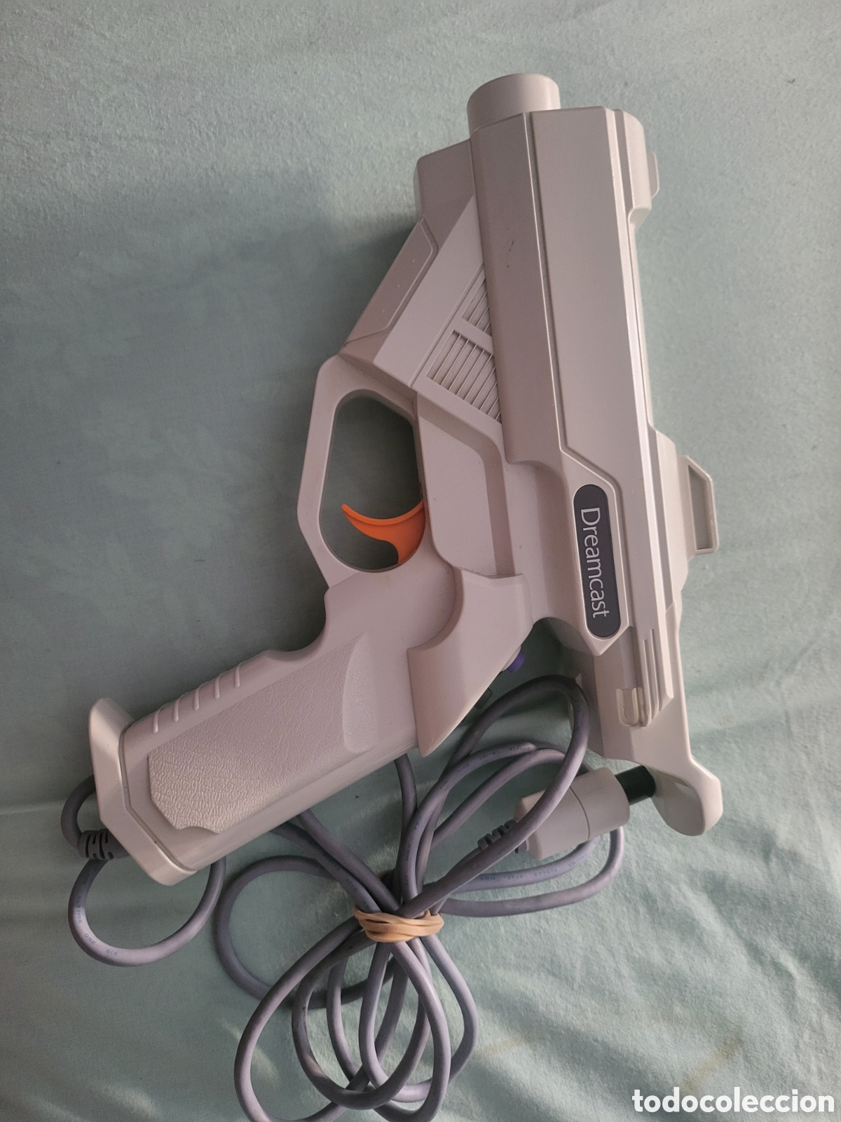 Videojuegos y consolas: Dreamcast pistola oficial - Foto 2