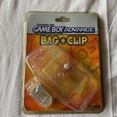 Videojuegos y Consolas: BAG AND CLIP PARA NINTENDO GAMEBOY ADVANCE NUEVO SELLADO GAME BOY GBA. Lote 380670339