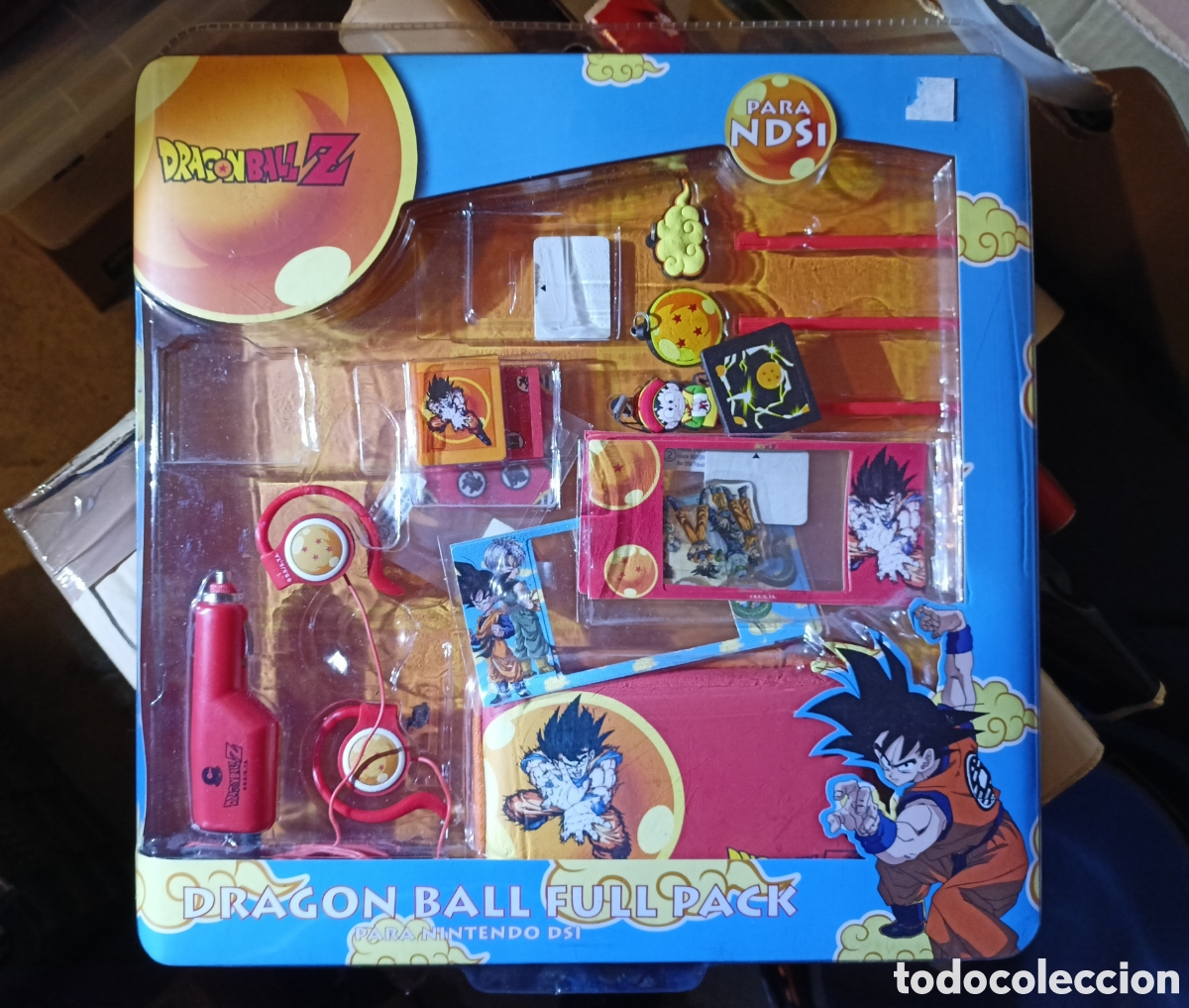 Videojuegos y consolas: Accesorios Nintendo DSI Dragon Ball - Foto 1