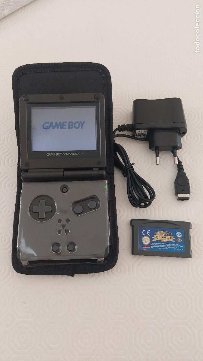 Videojuegos y Consolas: GAME BOY ADVANCE SP - consola Nintendo Modelo AGS-001 + Juego de QUIDDITCH + CARGADOR + FUNDA