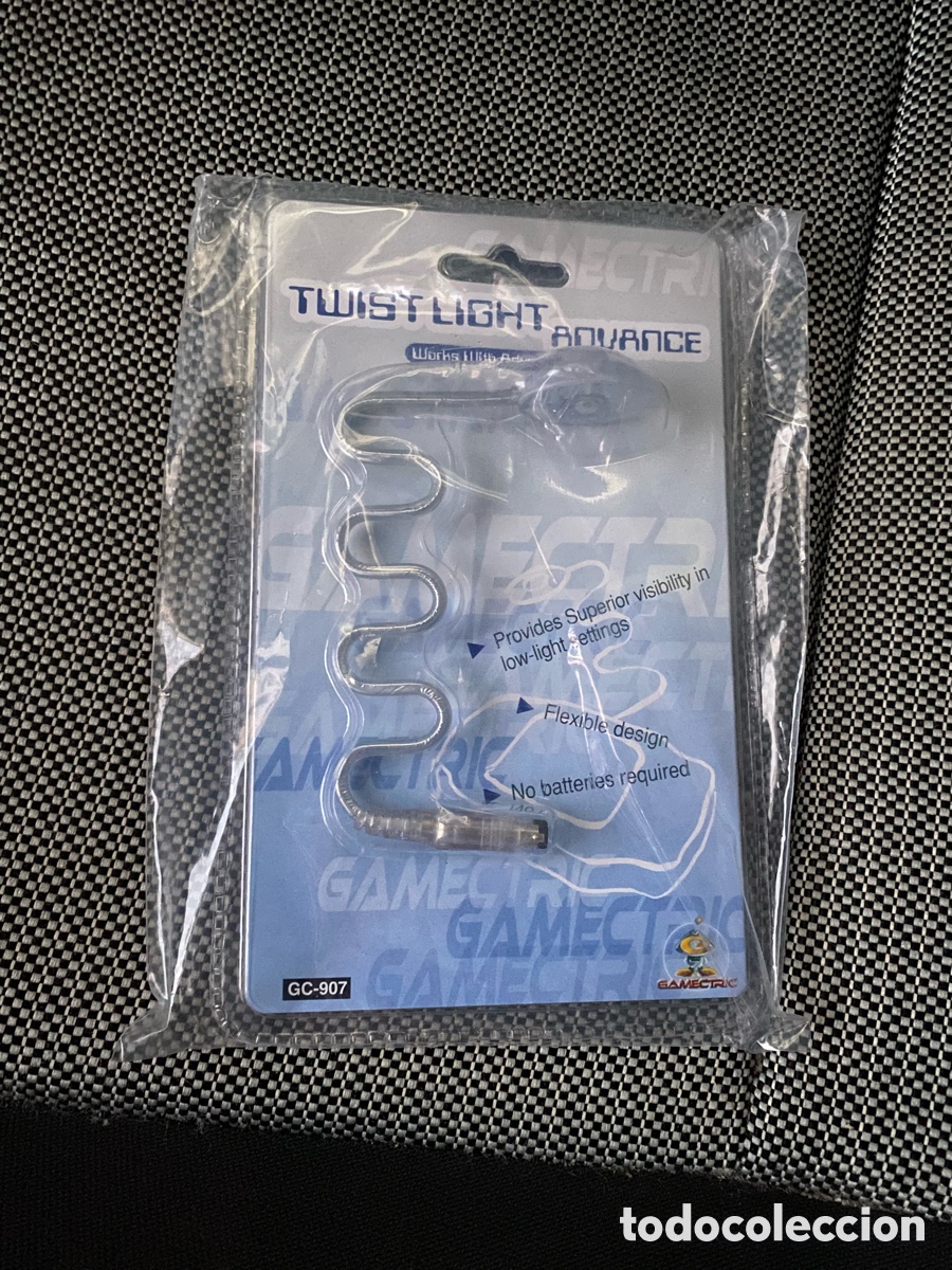 Videojuegos y consolas: Luz flexible game boy advance - Foto 1