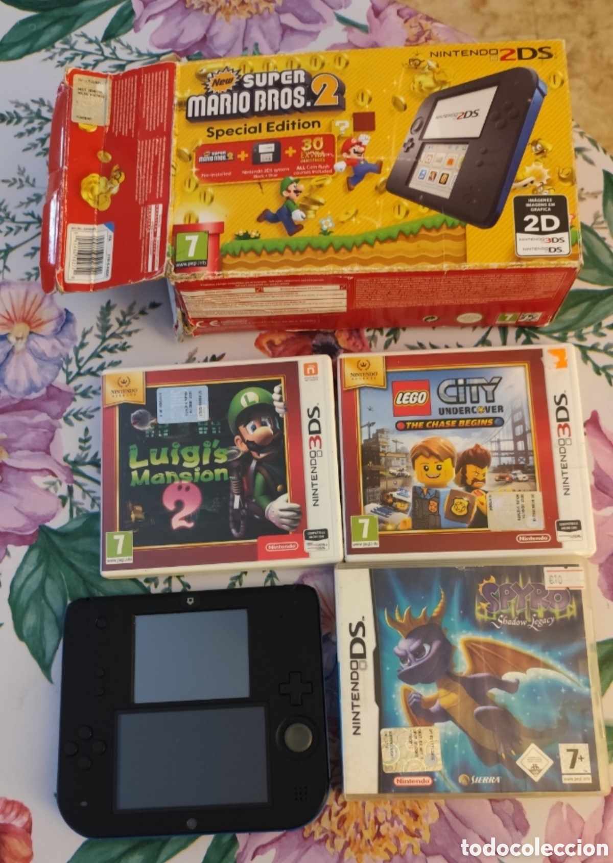 Videojuegos y consolas: Pack Nintendo 2DS,Especial Super Mario - Foto 5