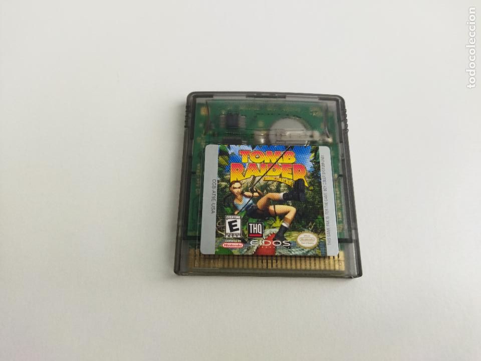 TOMB RAIDER STARRING LARA CROFT - CGB-AT9E-USA- GAMEBOY COLOR - NINTENDO (GAME BOY)
