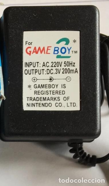 Videojuegos y consolas: Cargador de corriente para Game Boy Color