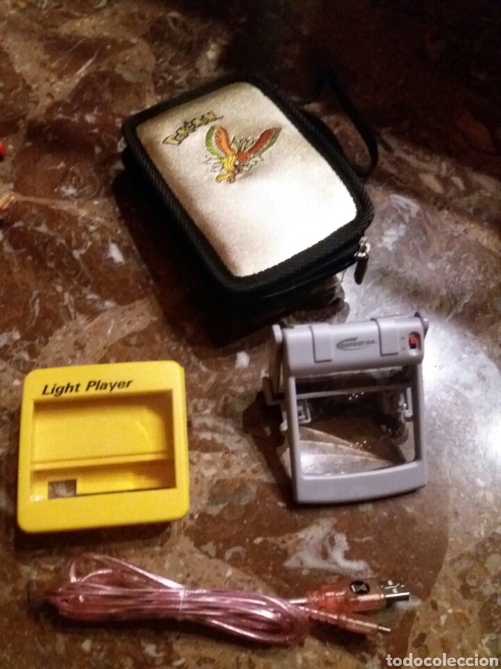 Videojuegos y consolas: Lote game boy funda y lupas - Foto 1