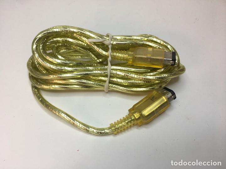 Videojuegos y consolas: CABLE LINK DORADO DE GAME BOY - Foto 1