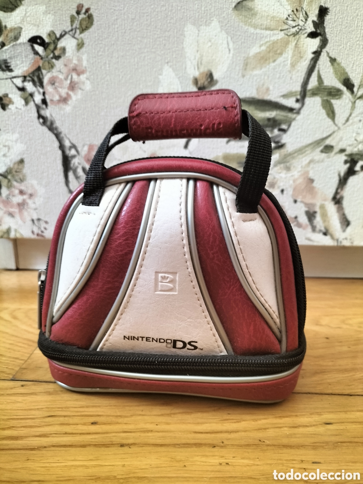 Videojuegos y consolas: Malet&iacute;n juego Nintendo - Foto 1