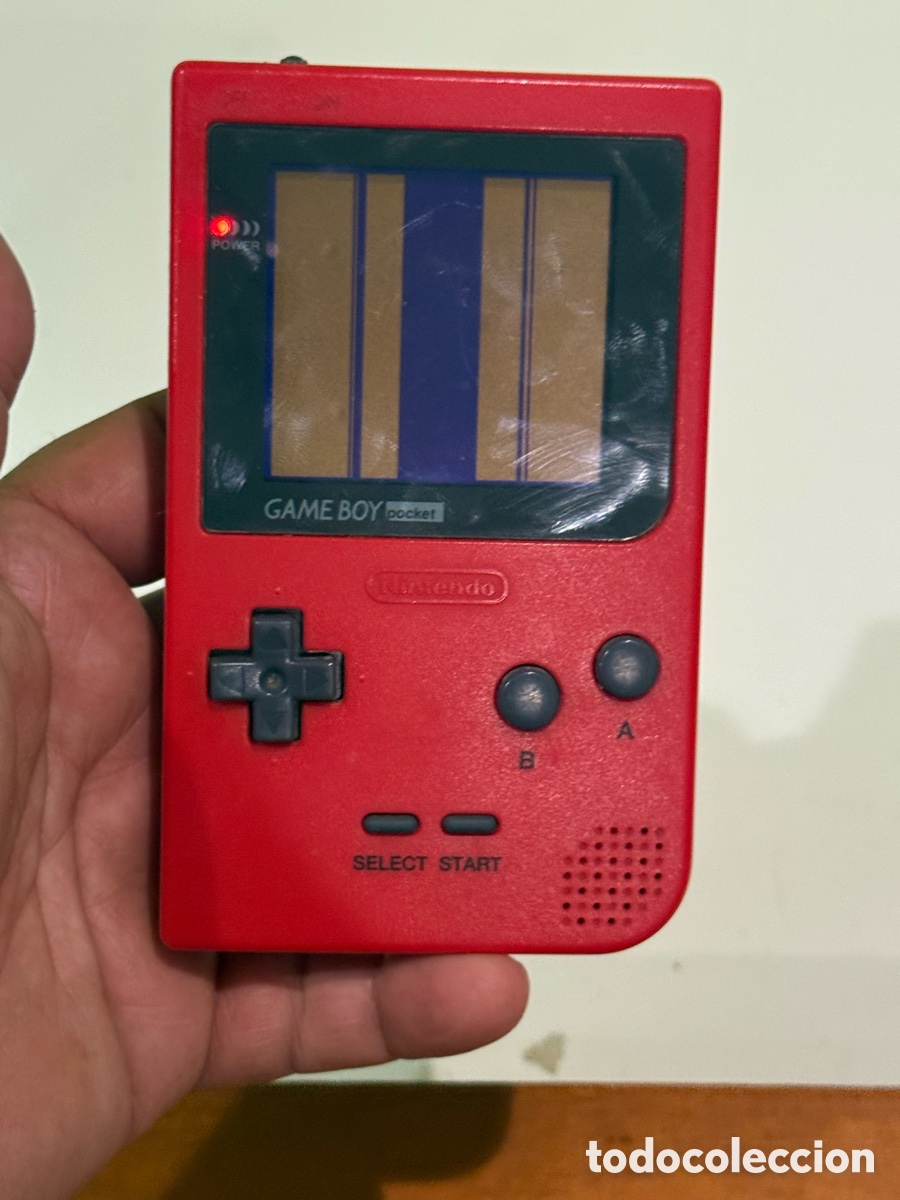 Videojuegos y Consolas: Nintendo Game Boy Pocket roja original consola port&aacute;til a&ntilde;os 90 para reparar