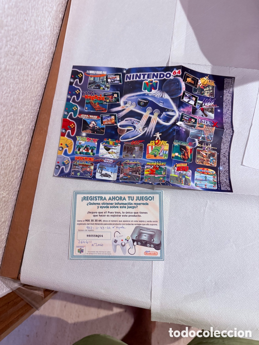 Videojuegos y consolas: P&oacute;ster publicitario oficial Nintendo Game Boy y Nintendo 64 &ndash; Original a&ntilde;os 90