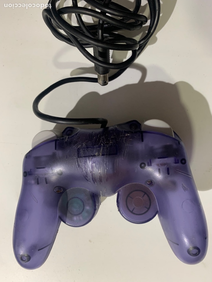 Videojuegos y consolas: Lote 2 mandos para la consola Nintendo GameCube - Foto 5
