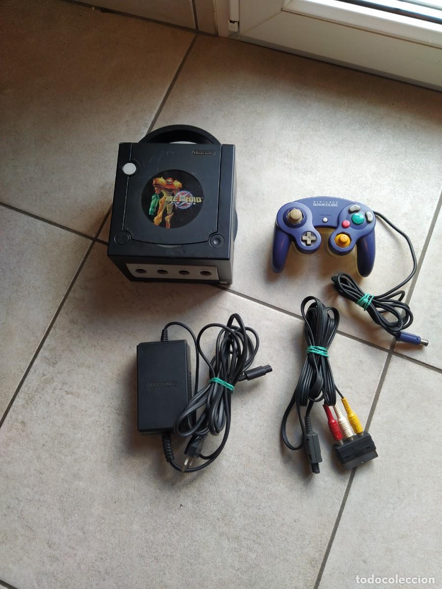 Videojuegos y consolas: NINTENDO GAMECUBE CON MANDO Y CABLES ( EDICION METROID) - Foto 1