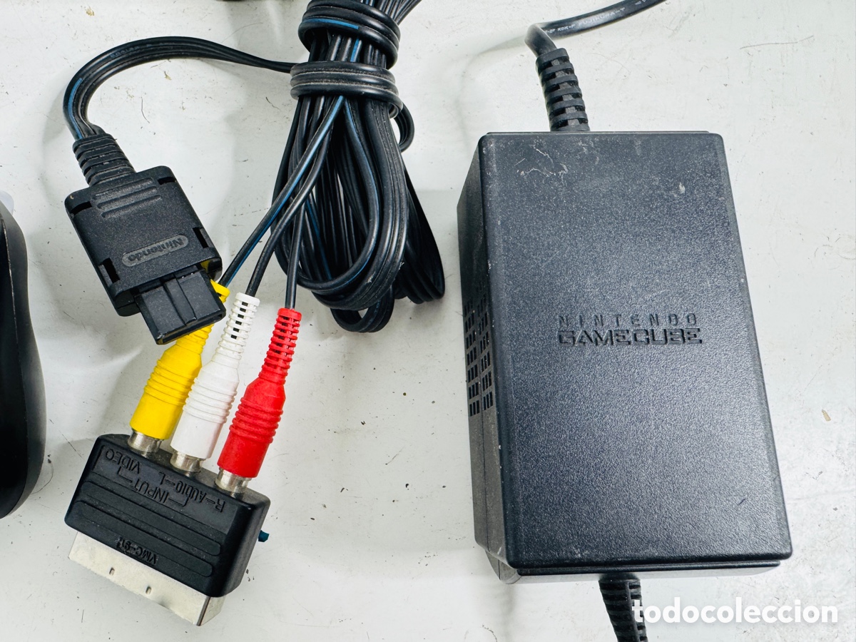 Videojuegos y consolas: Nintendo GameCube Platinum Silver Console - Foto 3