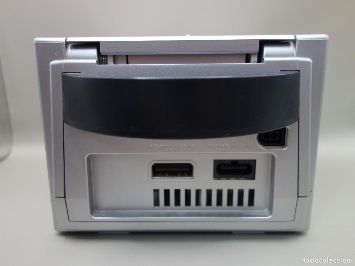 Videojuegos y consolas: CONSOLA NINTENDO GAMECUBE GRIS - Foto 3