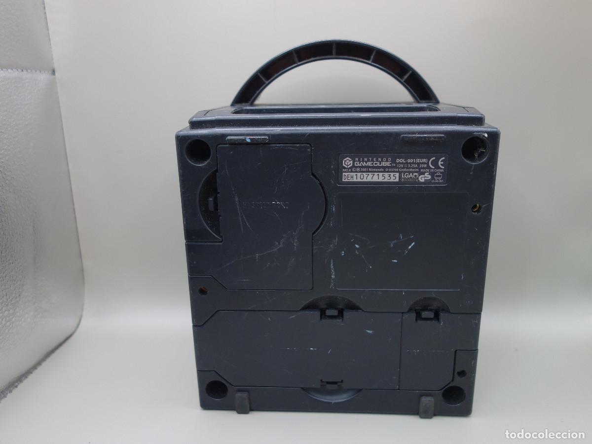 Videojuegos y consolas: CONSOLA NINTENDO GAMECUBE NEGRA - Foto 2