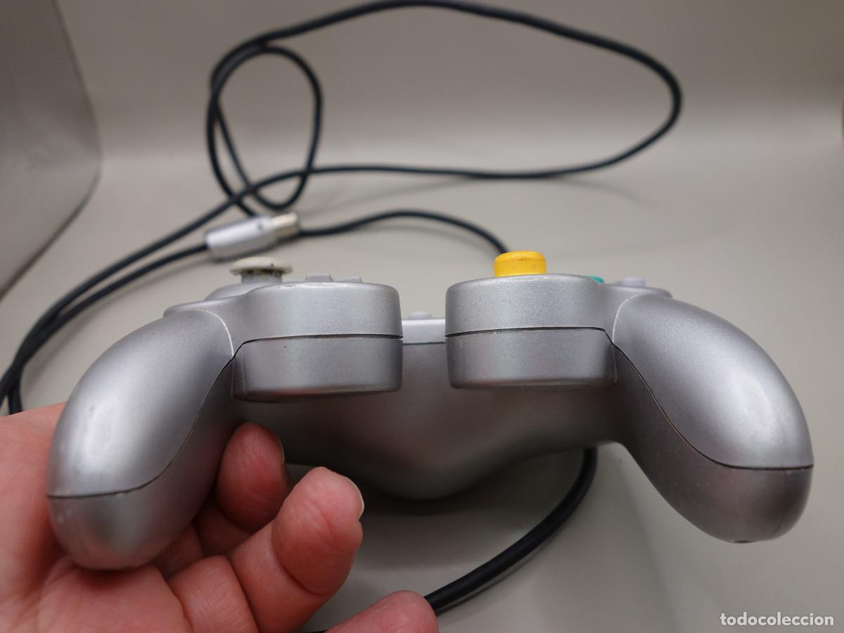 Videojuegos y consolas: MANDO GRIS ORIGINAL DE NINTENDO GAMECUBE - Foto 5