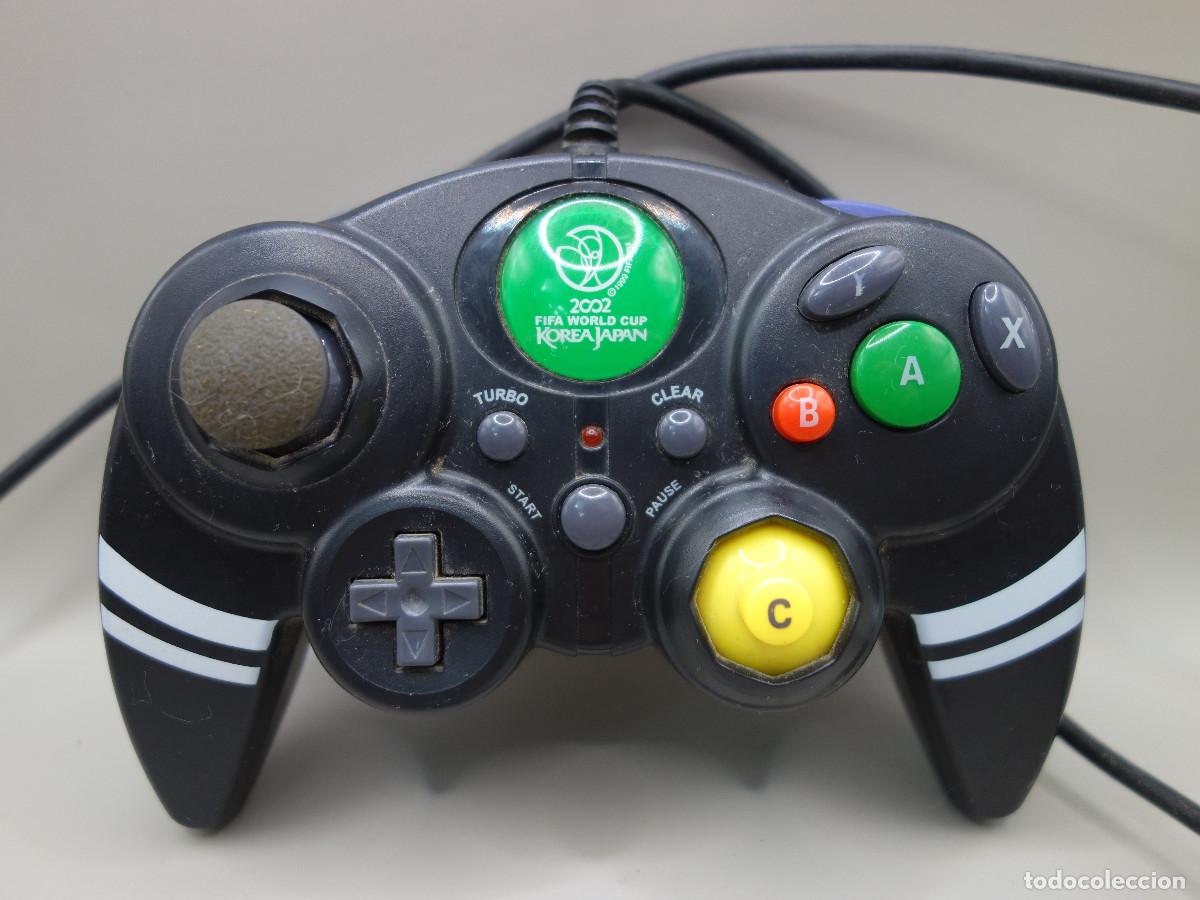Videojuegos y Consolas: MANDO THRUSTMASTER DE LA FIFA WORLD CUP KOREA JAPAN 2002 NINTENDO GAMECUBE