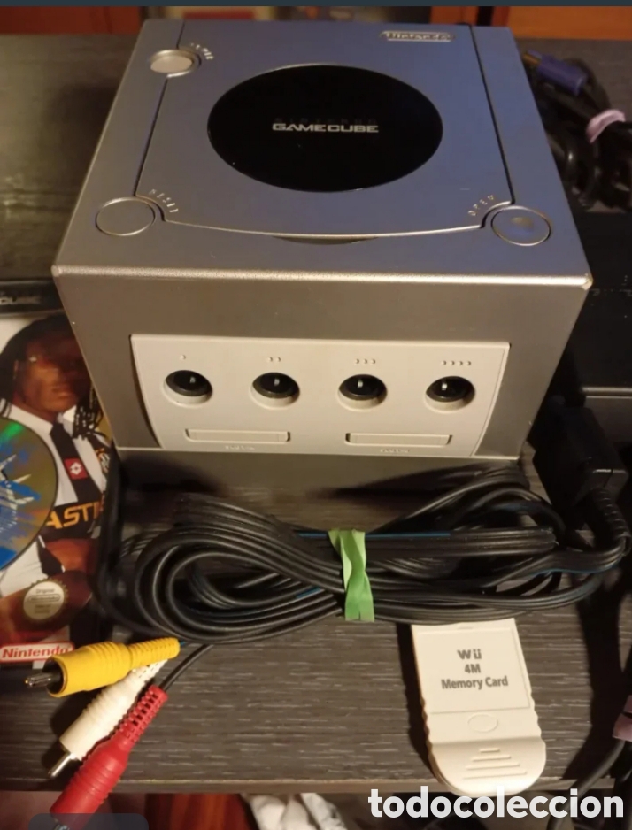 Videojuegos y consolas: Consola Nintendo GameCube + Accesorios - Foto 2