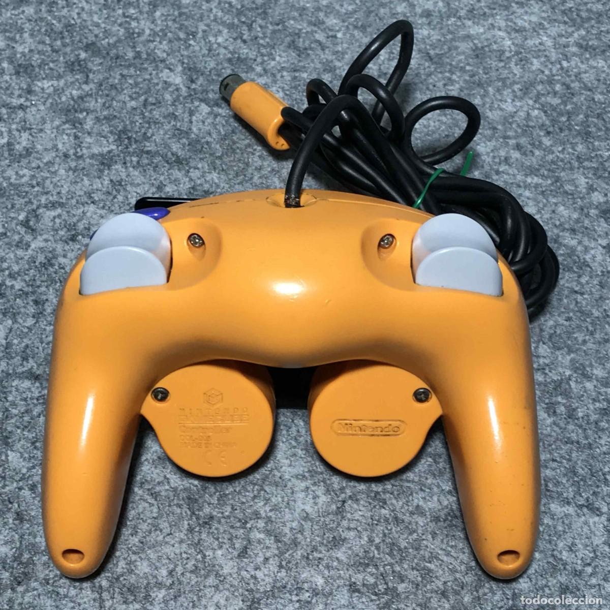 Videojuegos y consolas: CONTROLLER OFICIAL NARANJA NINTENDO GAME CUBE - Foto 2