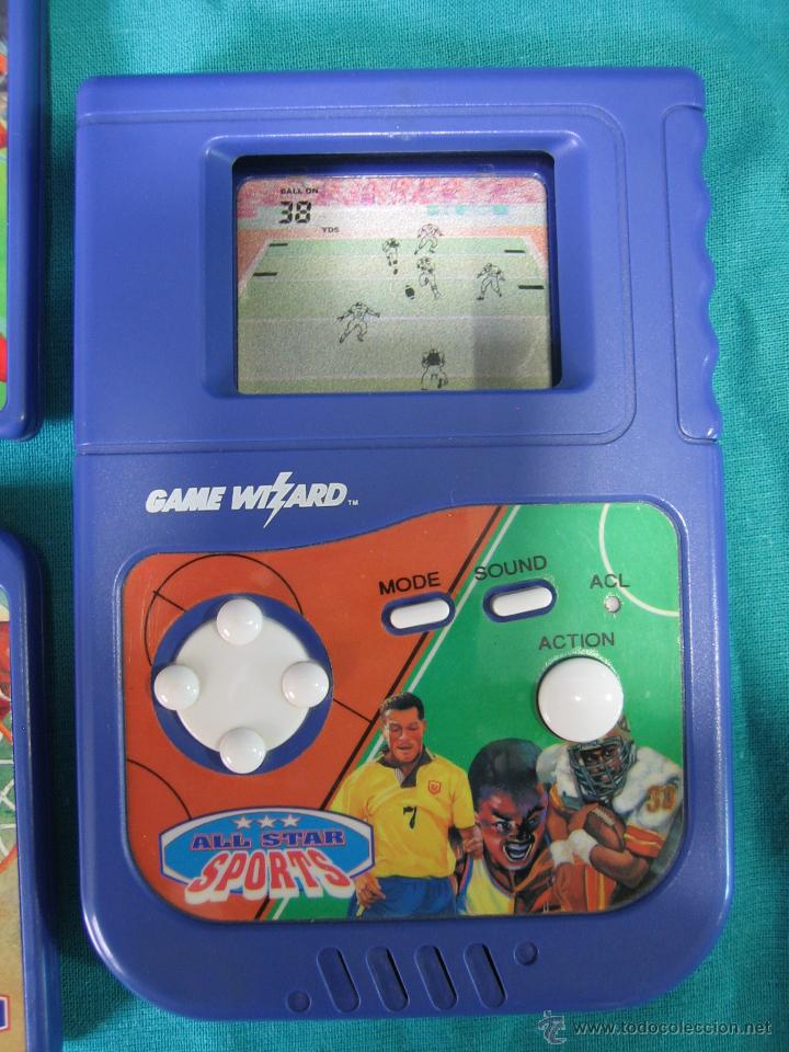 Videojuegos y consolas: Consola Game Wizard con 2 juegos. Funciona - Foto 3