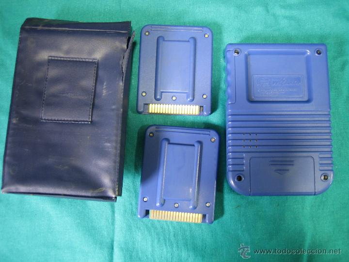 Videojuegos y consolas: Consola Game Wizard con 2 juegos. Funciona - Foto 5