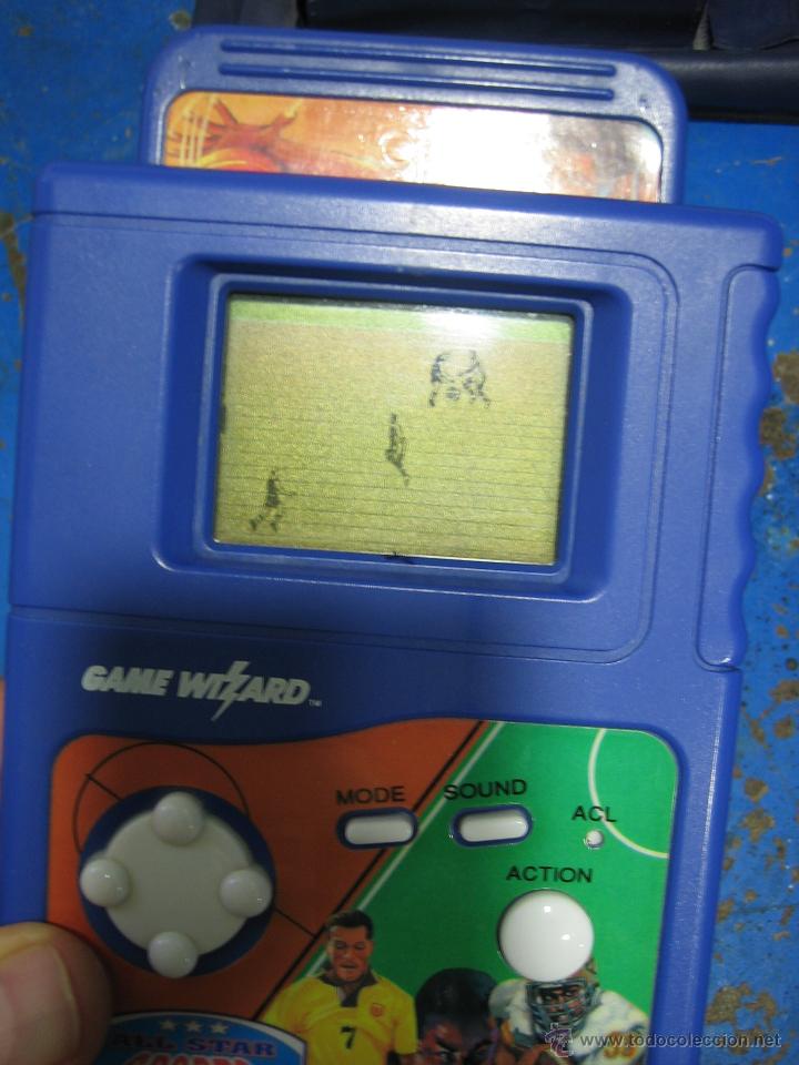 Videojuegos y consolas: Consola Game Wizard con 2 juegos. Funciona - Foto 7