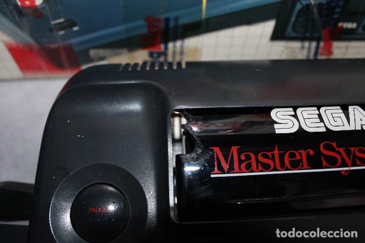 Videojuegos y consolas: Master System II con Caja Cableado Mando e Instrucciones Funcionando Sega - Foto 3