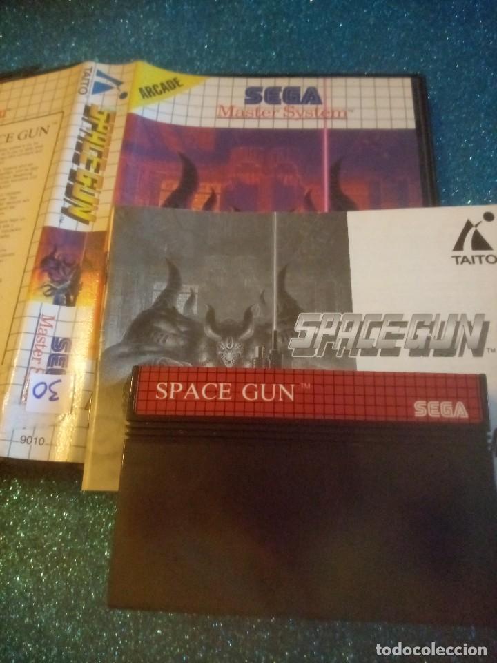Videojuegos y consolas: Juego master system space gun - Foto 1