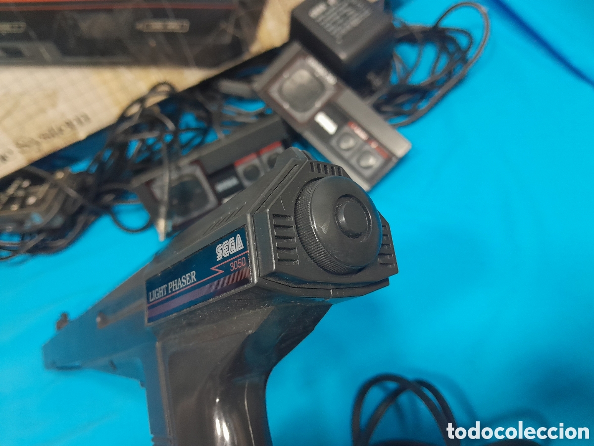 Videojuegos y consolas: CONSOLA SEGA - MASTER SYSTEM PLUS EN CAJA. FALTA CORCHO. FUNCIONA - Foto 13