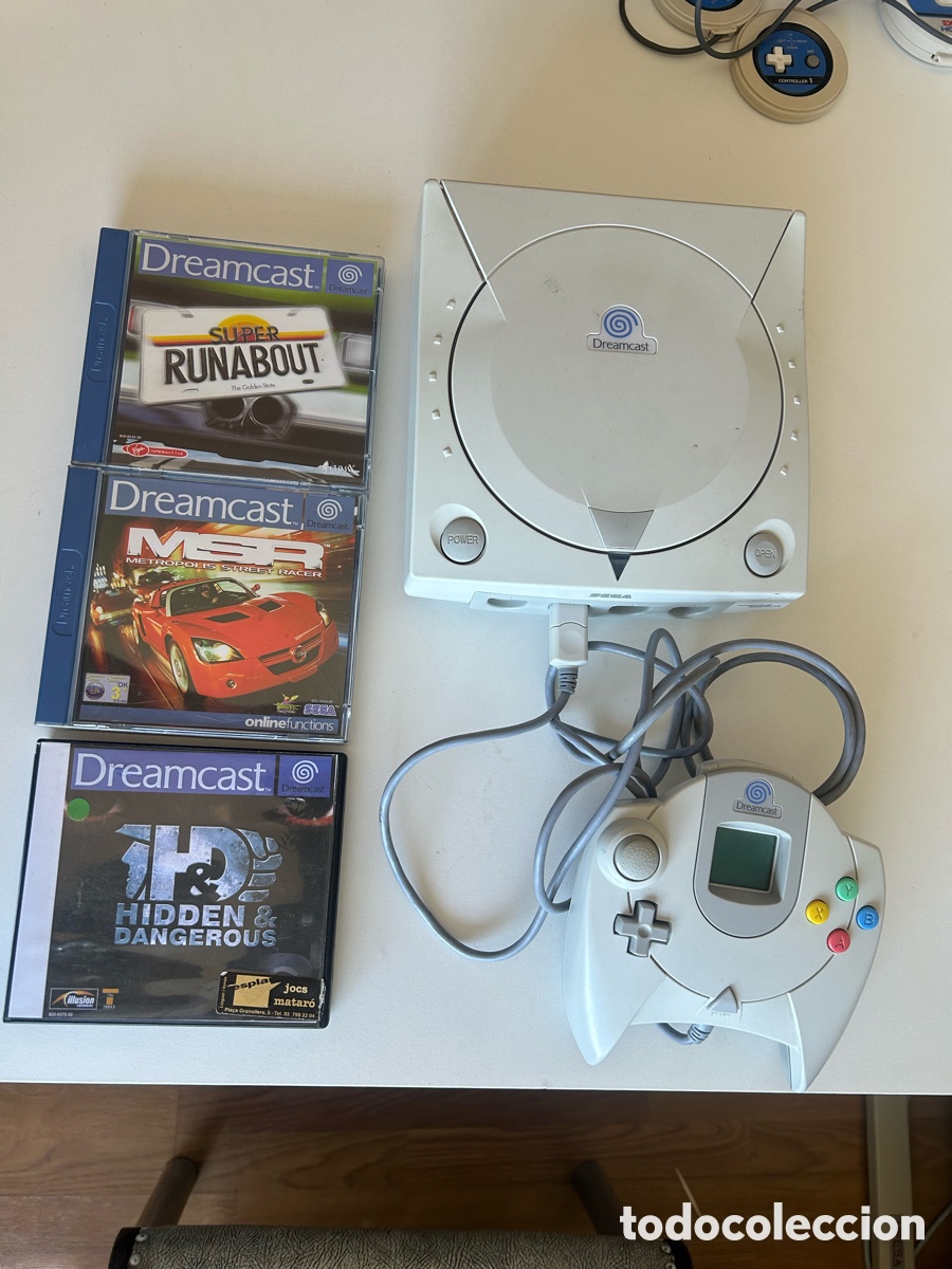 Jeux Vid&eacute;o et Consoles: V&iacute;deo consola con mando DREAMCAST SEGA Y 3 car&aacute;tulas con sus manuales